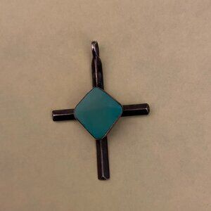 Turquoise/silver cross pendant